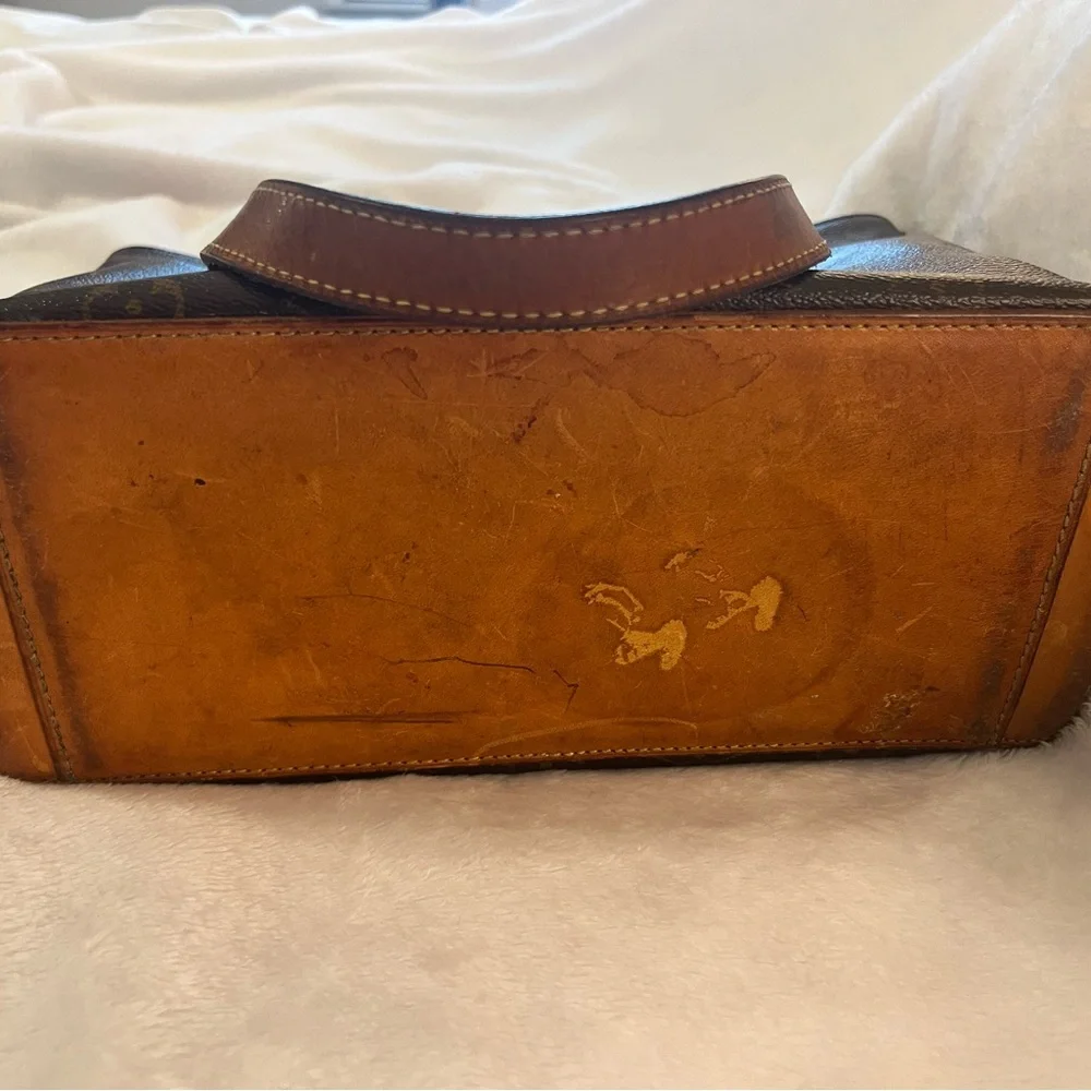 Louis Vuitton Brown Monogram Piano Tote Handbag with COA included - Picture 5 of 16